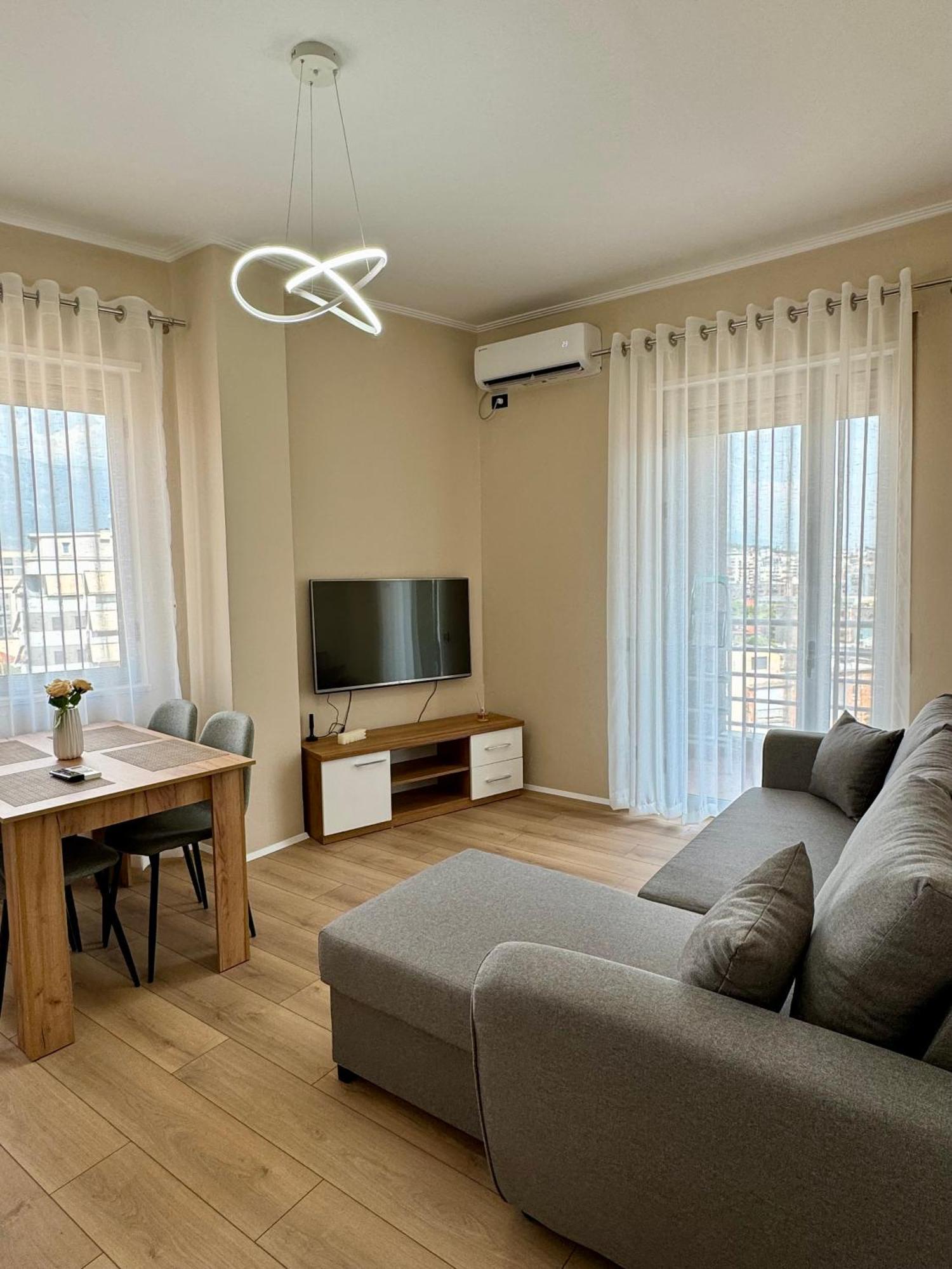 New Bazaar Cozy Apartment 2 Dajti View Tirana Exterior photo